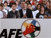 Bóng đá anh, ngoại hạng anh, lịch thi đấu euro 2012, Đình công: Có. Liga: Không